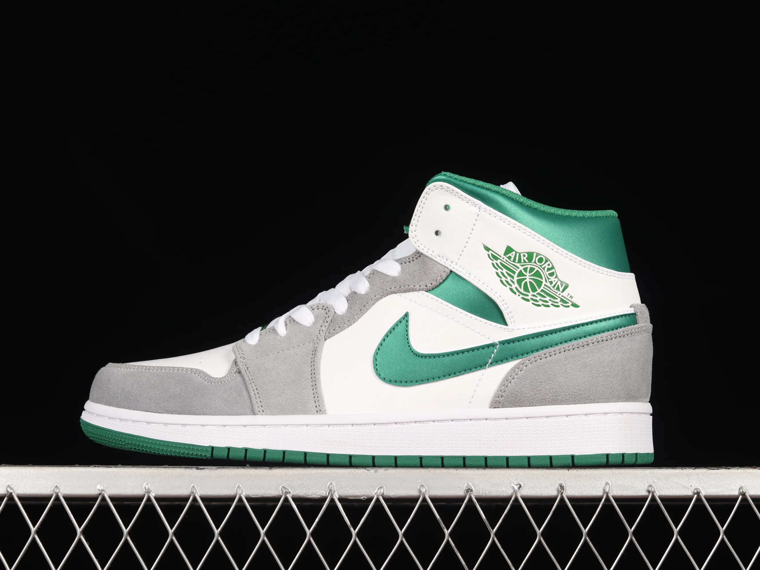 All categories Air Jordan Jordan series basketball shoes Air Jordan 1 Mid Air Jordan 1 Mid AJ1 Joe 1 white gray green mid-top basketball shoes DC7294-103